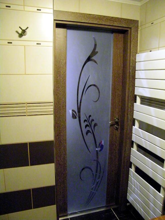 Grand Appartement Dans Villa Avec Parking Quartier Residentiel ジョイニー 部屋 写真